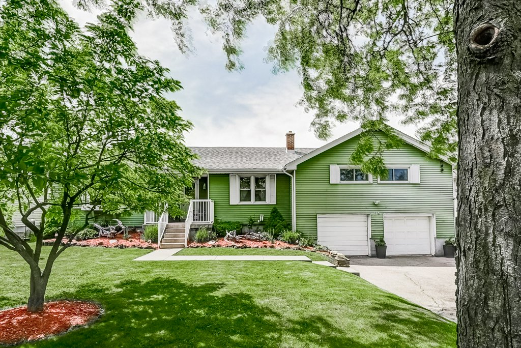 Recently SOLD ~ Hamilton West Mountain