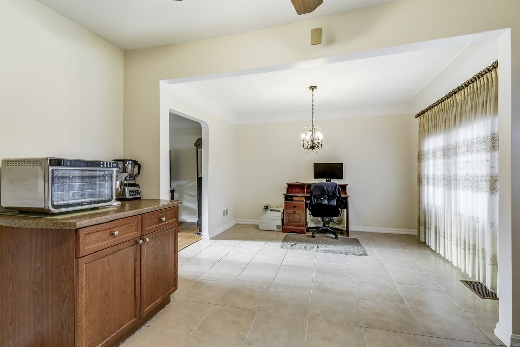 Homes For Sale & Neighbourhood Info Recently SOLD in East Hamilton