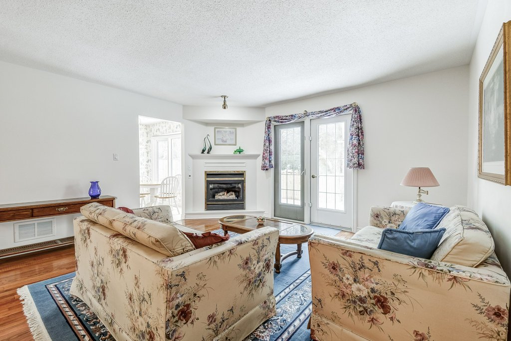 Homes For Sale & Neighbourhood Info Recently SOLD in Ancaster