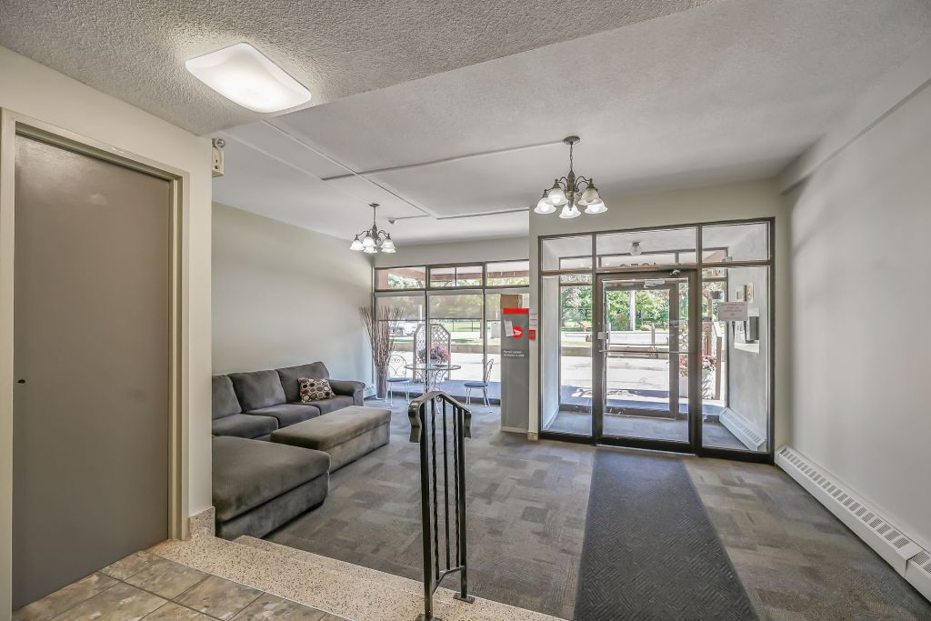 Homes For Sale & Neighbourhood Info Recently SOLD in West Hamilton